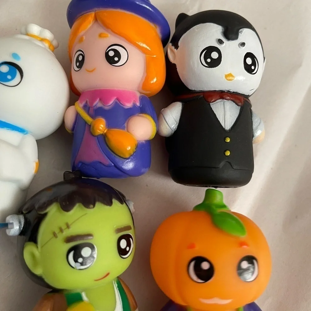 Halloween Characters 🧙‍♀️ 👻 🎃 🧛‍♂️ & Frankenstein Finger Puppets (5)
